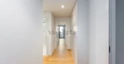 Apartamento T4 à venda na Alameda Jardins da Arrábida, 1145 em Porto