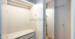 Apartamento T4 à venda na Alameda Jardins da Arrábida, 1145 em Porto