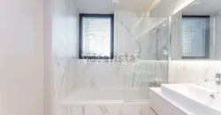 Apartamento T4 à venda na Alameda Jardins da Arrábida, 1145 em Porto