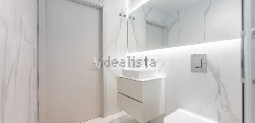 Apartamento T4 à venda na Alameda Jardins da Arrábida, 1145 em Porto