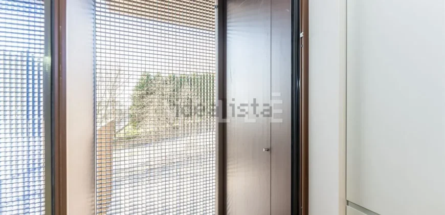 Apartamento T4 à venda na Alameda Jardins da Arrábida, 1145 em Porto