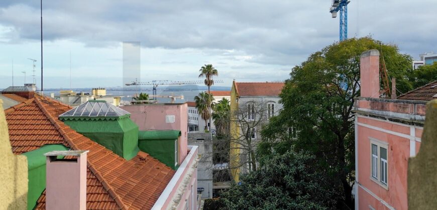 T2 + 1 à Venda em Lisboa