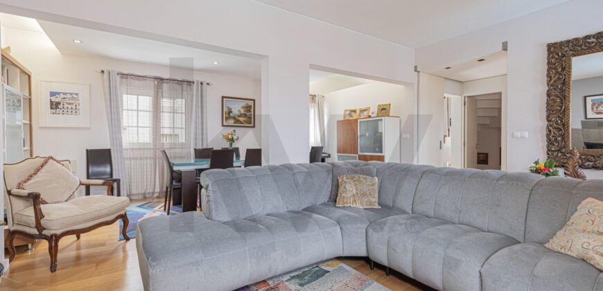 Moradia T5+1 com Piscina em Lisboa