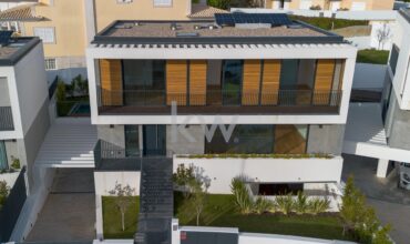 Moradia T3+1 à Venda em Cascais