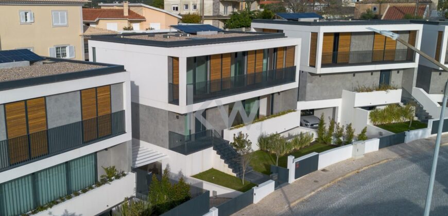 Moradia T3+1 à Venda em Cascais