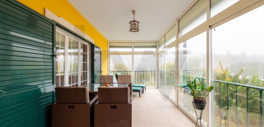 Moradia Exclusiva Com Piscina, Jardim e Vista Deslumbrante – São Miguel De Alcainça