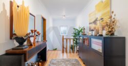 Moradia Exclusiva Com Piscina, Jardim e Vista Deslumbrante – São Miguel De Alcainça