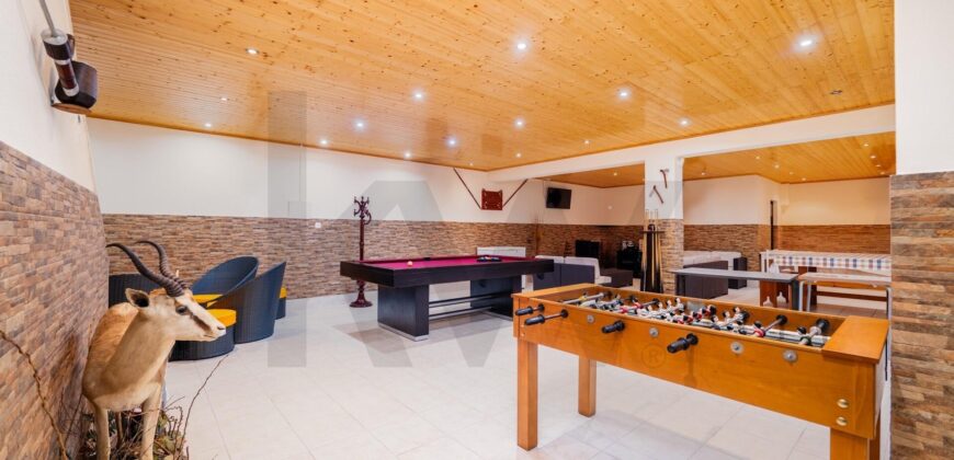 Moradia Exclusiva Com Piscina, Jardim e Vista Deslumbrante – São Miguel De Alcainça