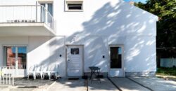 Moradia T8 Renovada no Centro do Carregado com Jardim e 3 Utilizações Independentes