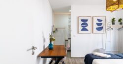 Moradia T8 Renovada no Centro do Carregado com Jardim e 3 Utilizações Independentes
